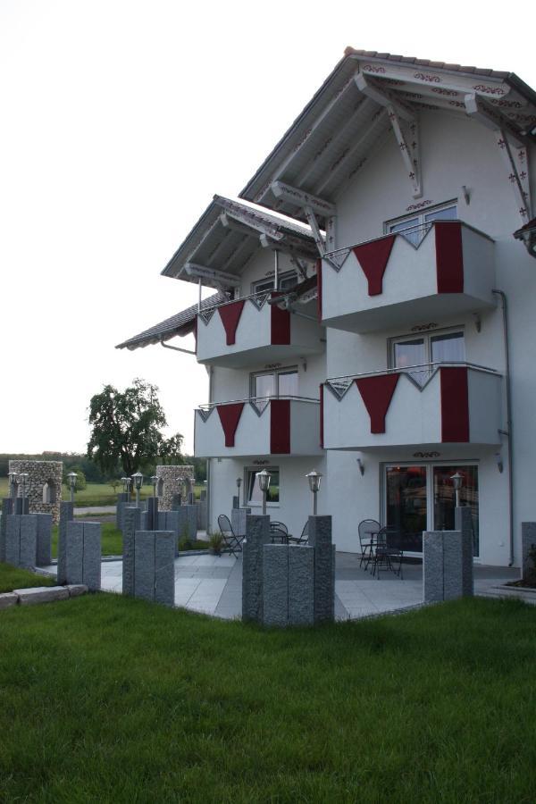 Zum Kreuzritter Aparthotel Wuestenrot Luaran gambar