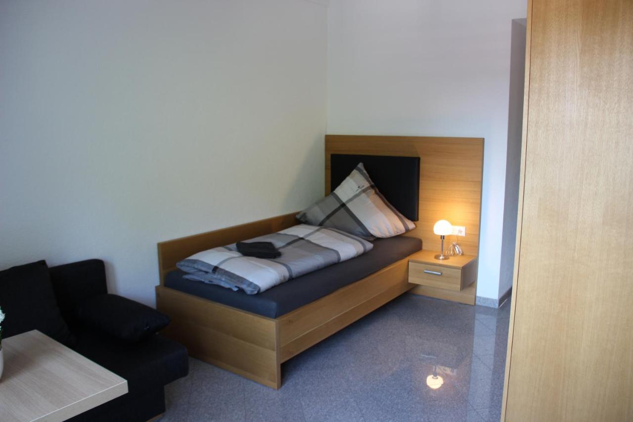 Zum Kreuzritter Aparthotel Wuestenrot Luaran gambar